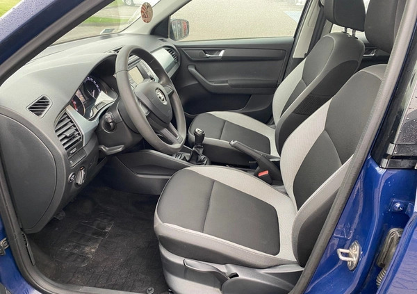 Skoda Fabia cena 38000 przebieg: 153364, rok produkcji 2018 z Kalisz małe 436